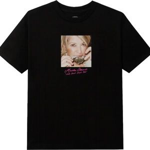 AntiSocial Social Club Martha Stewart collab oyster t-shirt Mens Medium. Black